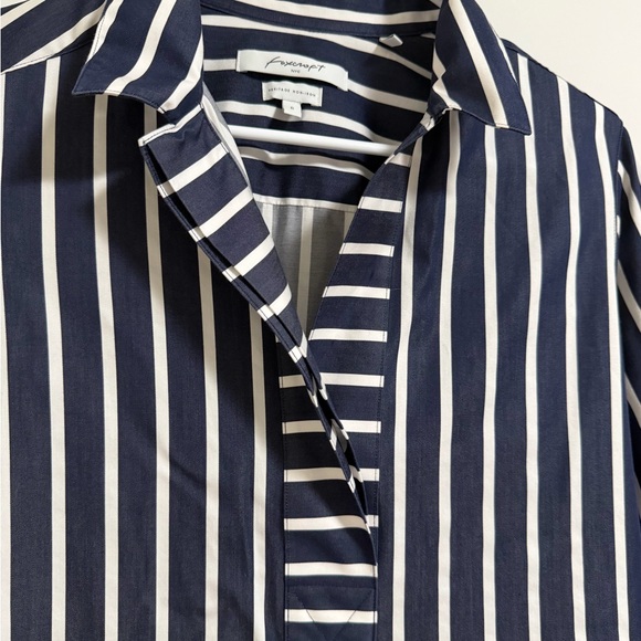 Foxcroft Navy and White Striped dress with pockets- size 6 - Picture 3 of 10
